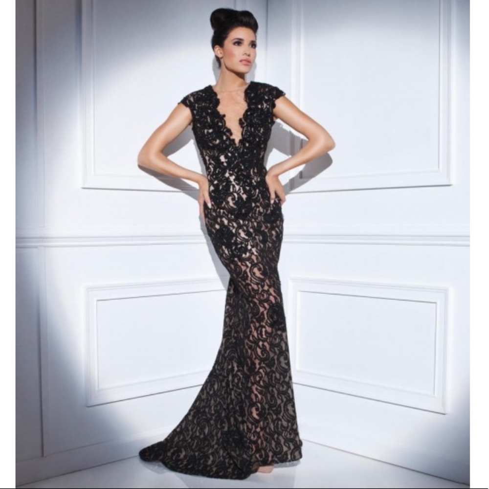 exc TONY BOWLS black lace mermaid sheer illusion pageant dress gown TBE21400